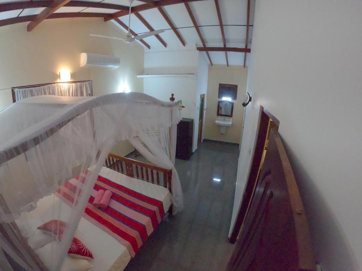 Villa Girilena Hikkaduwa Kültér fotó