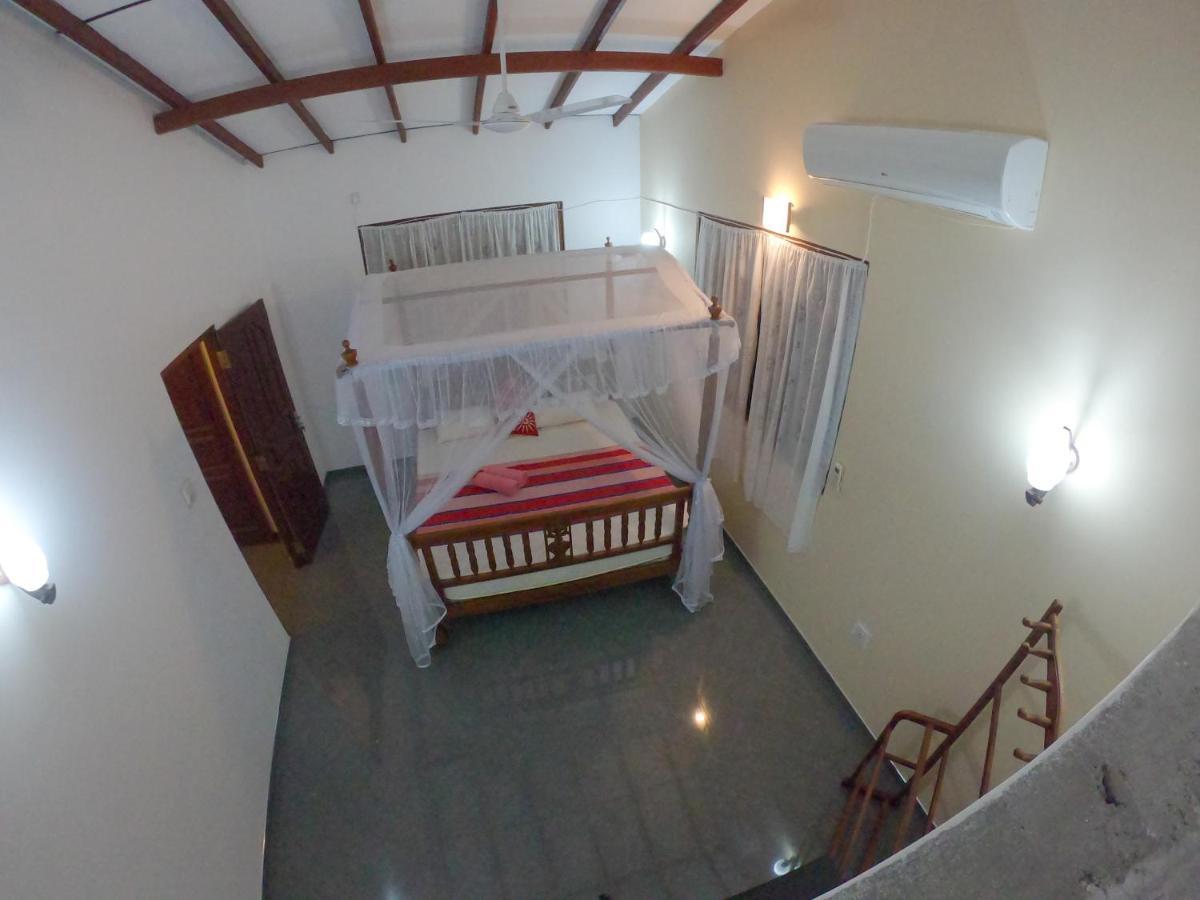 Villa Girilena Hikkaduwa Kültér fotó