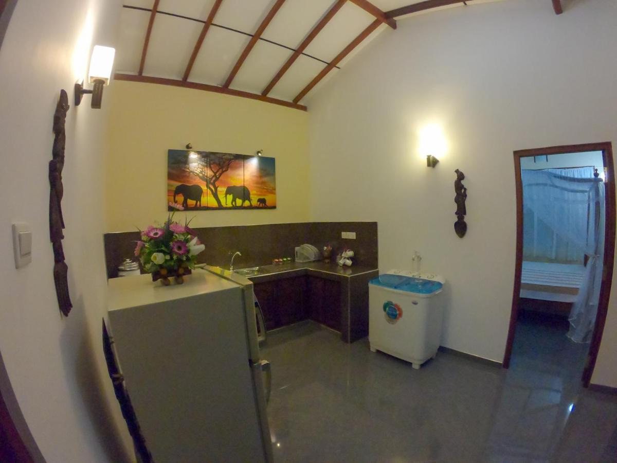 Villa Girilena Hikkaduwa Kültér fotó