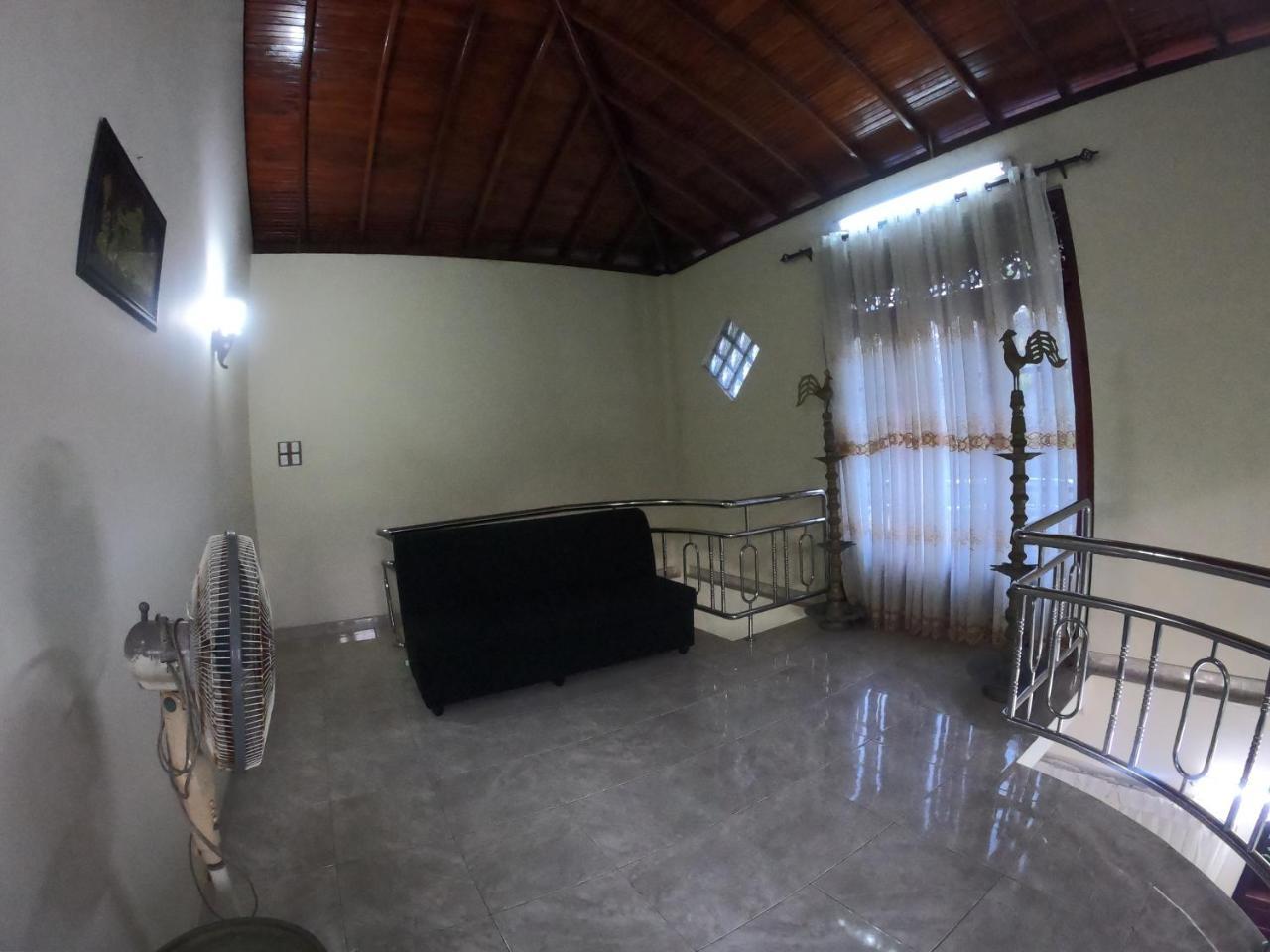 Villa Girilena Hikkaduwa Kültér fotó