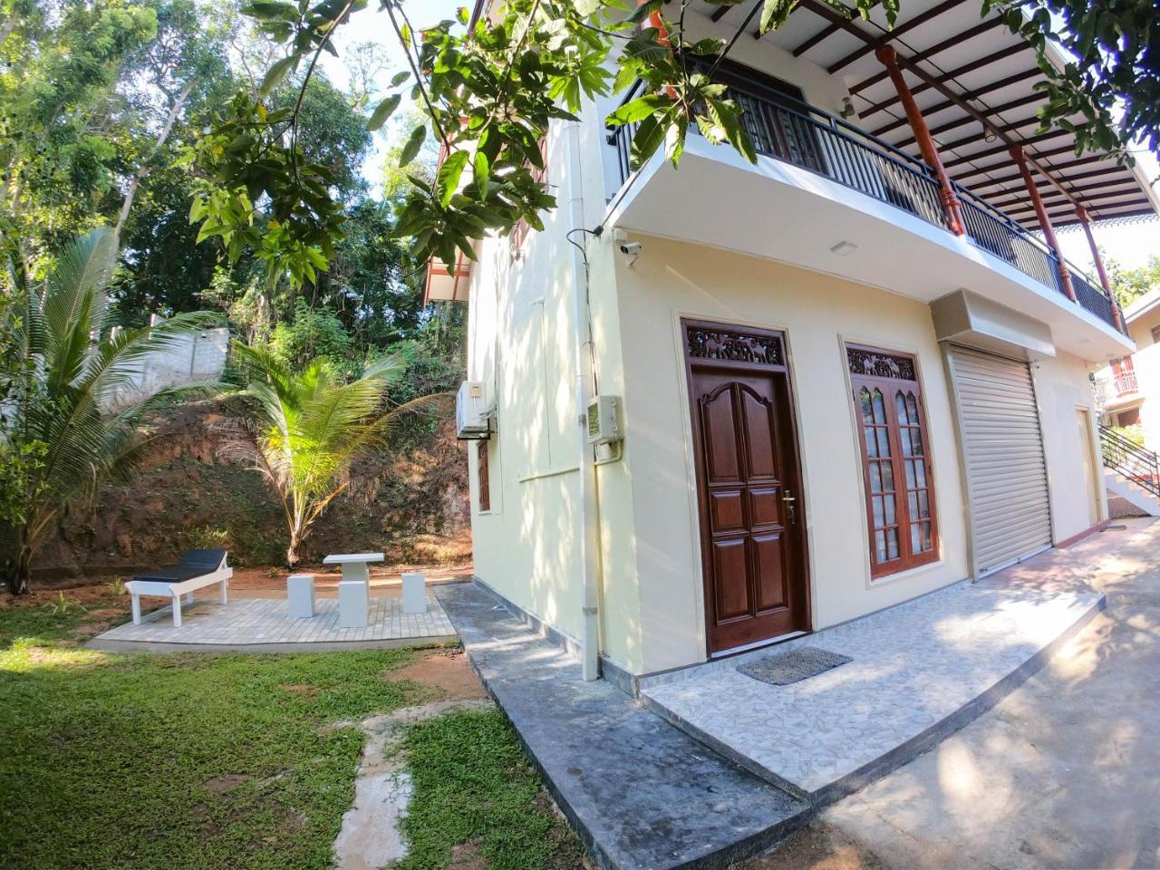 Villa Girilena Hikkaduwa Kültér fotó